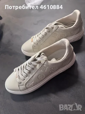 Дамски кецове Guess , снимка 3 - Кецове - 56751187