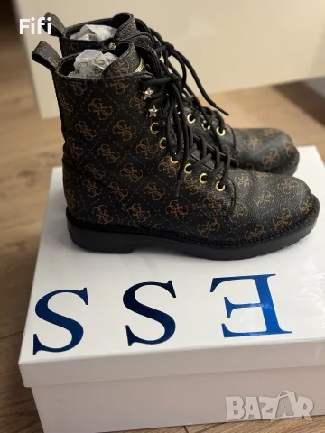 Дамски кожени боти Guess, снимка 4 - Дамски боти - 56710727