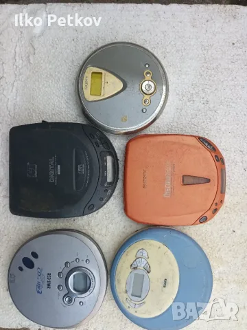 Стари преносими сд плеъри за компакт дискове , снимка 3 - MP3 и MP4 плеъри - 56637874