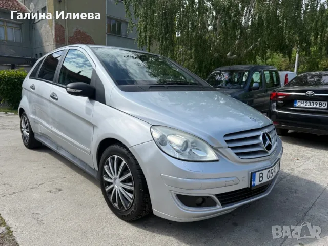Продава се в отлично състояние , снимка 2 - Автомобили и джипове - 56643459