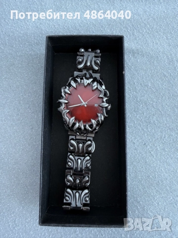 Часовник тип Chrome Hearts