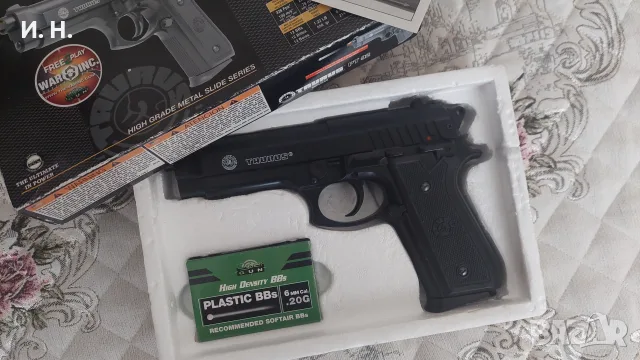 Еърсофт (airsoft) пистолет "Taurus PT92", снимка 2 - Други спортове - 56599987