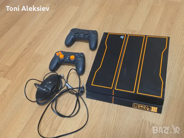 Playstation 4  fat  с 2 джойстика и зарядно за тях