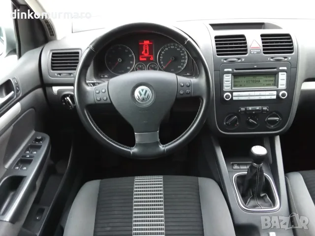 VW Golf 1.6i-102kc., снимка 9 - Автомобили и джипове - 56683464