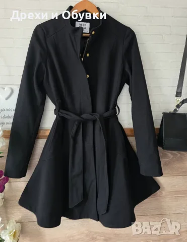 Черно разкроено палто Vero Moda, снимка 10 - Палта, манта - 56616335