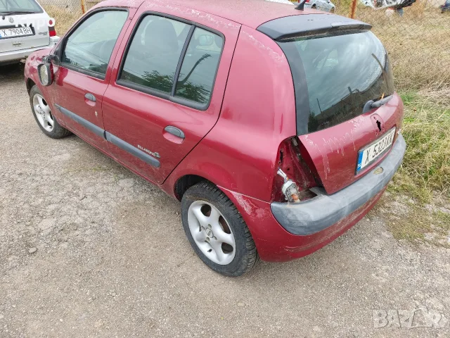 Renault Clio 1.5 DCi  НА ЧАСТИ , снимка 3 - Автомобили и джипове - 56720088