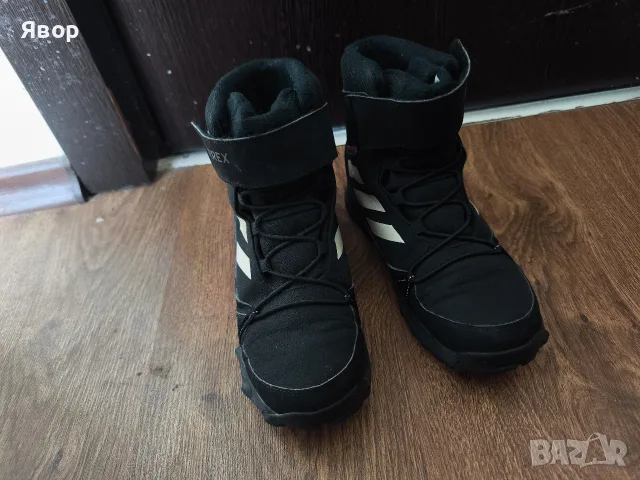 Зимни Adidas Terex , снимка 3 - Детски боти и ботуши - 56744863