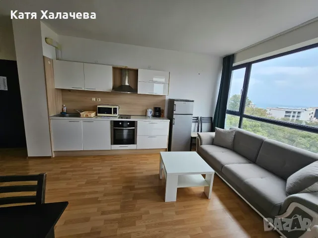 Луксозен Тристаен апартамент в к.к. Златни пясъци, к-с Ялта – 450 €