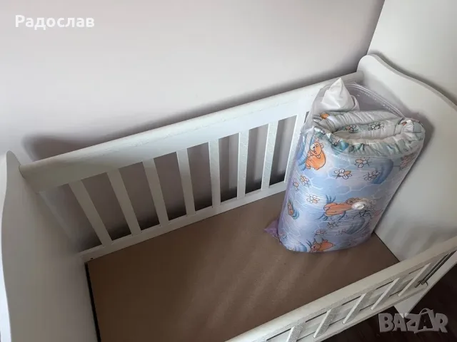 Детска кошара с люлеещ механизъм, снимка 2 - Кошарки - 56669287