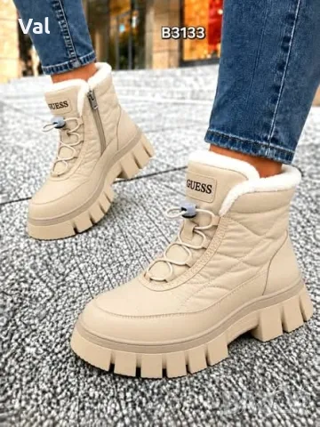 Дамски зимни боти 