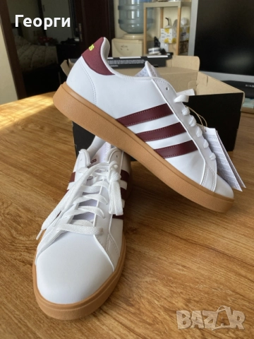 Мъжки оригинални мататонки Adidas, снимка 9 - Маратонки - 56642892