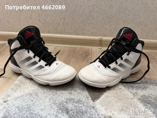 Кецове Adidas Адидас, снимка 2 - Детски маратонки - 56648875