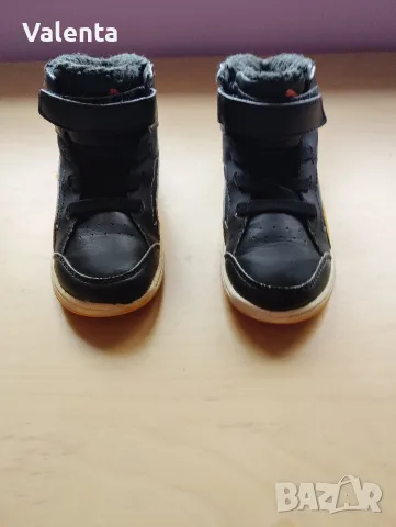 Топли боти Puma 25 номер, снимка 2 - Детски боти и ботуши - 56582532