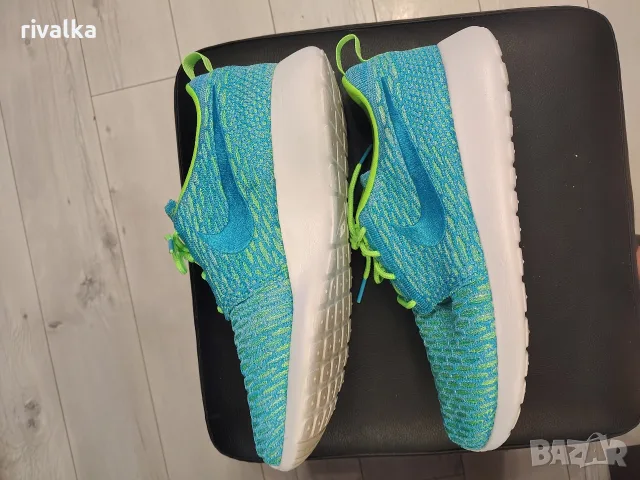 Nike Wmns Roshe One Flyknit, снимка 6 - Маратонки - 56600566