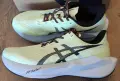 ASICS Novablast 6 номер 44 , снимка 1