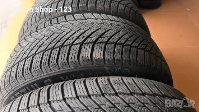 Зимни гуми 205 55 16, снимка 2 - Гуми и джанти - 56749461