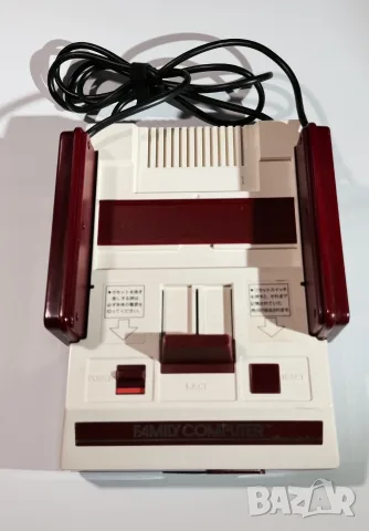 Nintendo Famicom (модел HVC-001)
