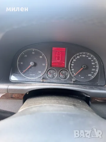 vw touran 2.0-170 DSG, снимка 5 - Автомобили и джипове - 56729186