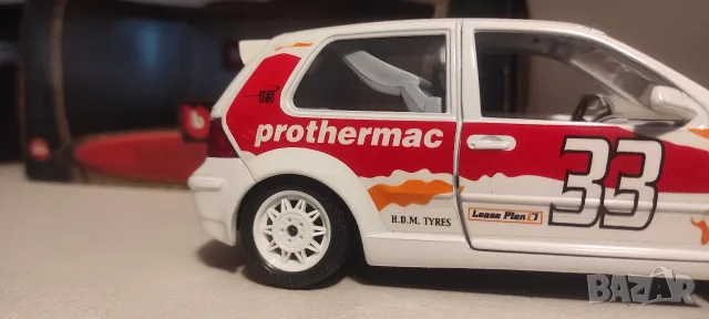 Volkswagen Golf lV Bburago 1:24, снимка 7 - Колекции - 56638752