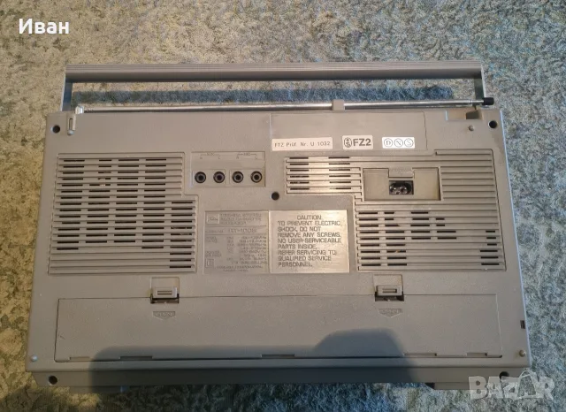 Японски Стерео касетофон TOSHIBA RT-100S, снимка 5 - Радиокасетофони, транзистори - 56662786