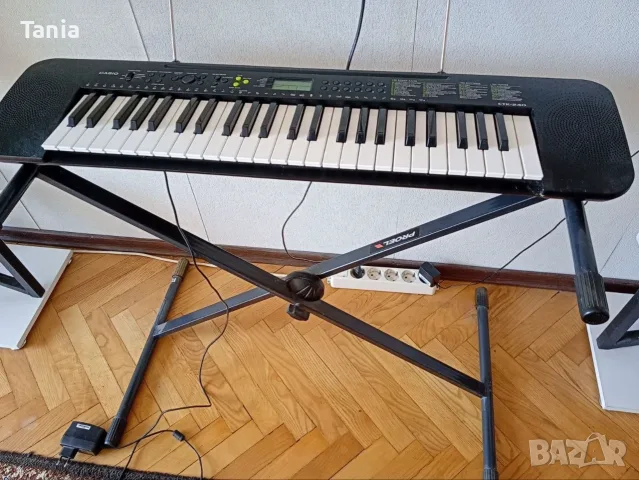 Синтезатор Casio, снимка 3 - Синтезатори - 56653518