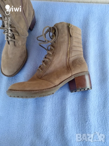 Кубинки Clarks номер 38., снимка 4 - Дамски ботуши - 56620428