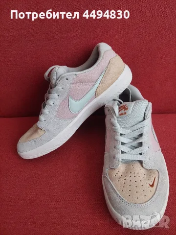 Спортни обувки Nike N42, нови
