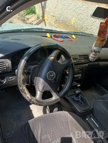 VW Passat 1.9 tdi, снимка 4 - Автомобили и джипове - 56554325