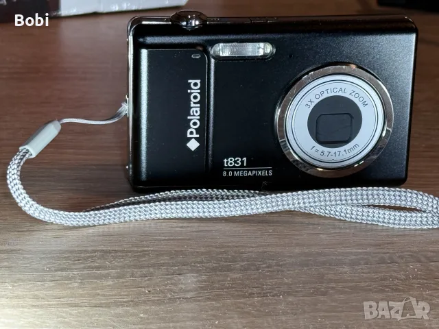 Polaroid t831 – 8 MP Y2K