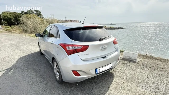   Продавам Hyndai i30 1.6, снимка 4 - Автомобили и джипове - 56745384