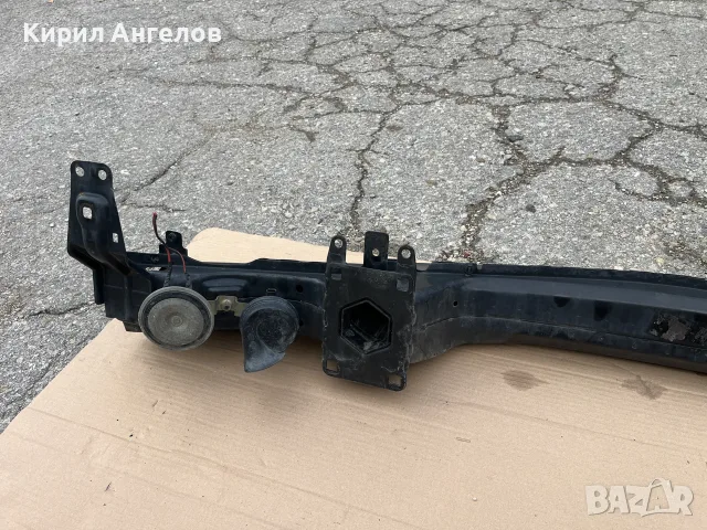 Гредата на предната броня за BMW X5 E53, снимка 4 - Части - 56662292
