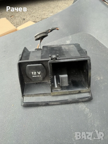 Пепелник b class Mercedes w245