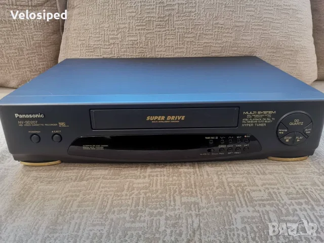 Видео PANASONIC NV-SD207 