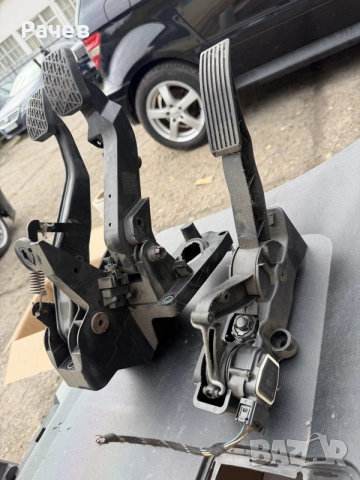Конзола педали Mercedes B class , снимка 2 - Части - 56561571