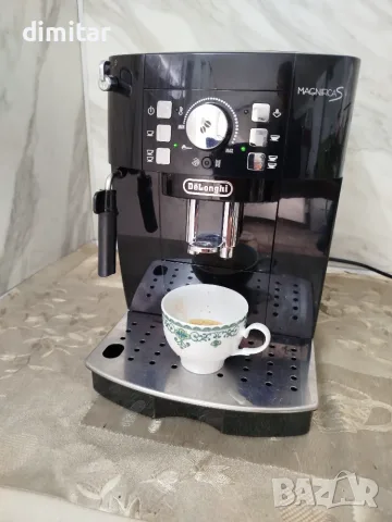 Кафе автомат DeLonghi Magnifica S , снимка 10 - Кафемашини - 56575144