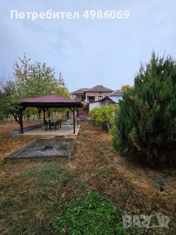 Къща с голям двор, снимка 3 - Къщи - 56601432