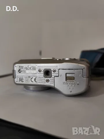 Nikon Coolpix 3200, снимка 9 - Фотоапарати - 56628031