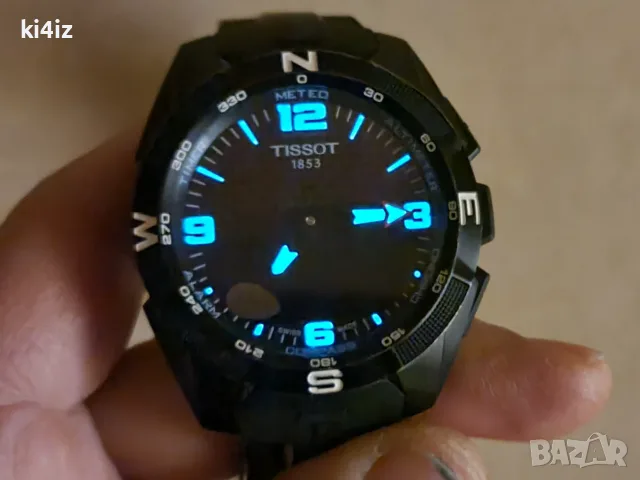 БАРТЕР! Оригинален Tissot T-Touch 3 Expert Solar с лек дефект!