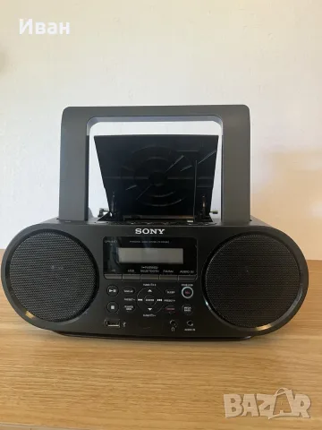 Продавам CD/USB УРЕДБА SONY ZS-RS60BT CD Boombox Bluetooth USB Recording AM/FM Radio