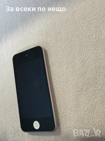 Айпод Apple iPod A1367 touch (4nd Gen) 32GB , ipod touch 4, снимка 3 - iPod - 56573387