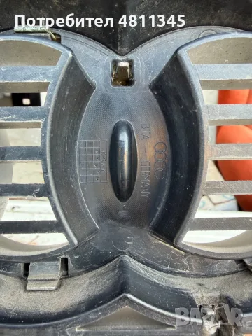 Оригинална решетка Audi A3/S3 8P, снимка 4 - Части - 56638061