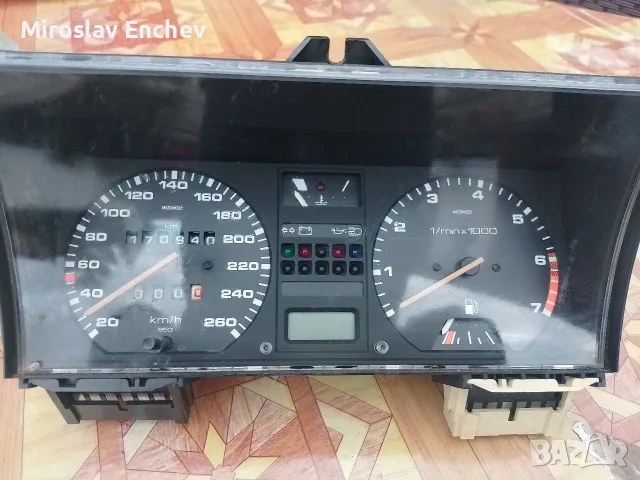 Километраж (табло) с две букси и MFA за Volkswagen Golf 2 1.8 GT (90 к.с.)