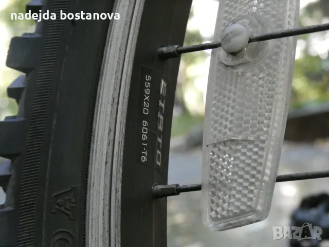 продавам велосипед giant 6061