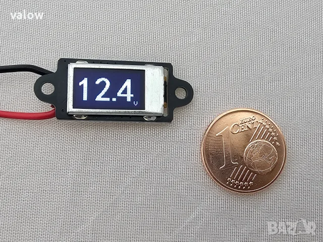 Цифров супер малък волтметър DC 0-30v за кола камион каравана мотор