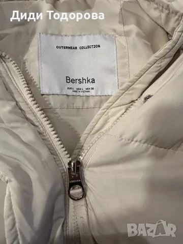 Дамско зимно яке Bershka (размер L), снимка 4 - Якета - 56732978