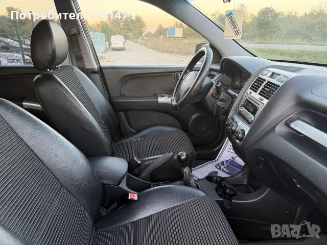 KİA SPORTAGE 2.0i BENZİN, снимка 9 - Автомобили и джипове - 56600701