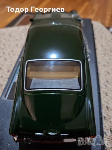 Aston Martin DB5 SunStar 1:18, снимка 8 - Колекции - 56724934