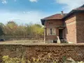 Продава се къща, снимка 2