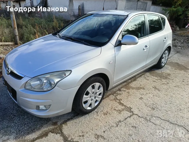 Hyundai i 30 1.6 CRDI, снимка 7 - Автомобили и джипове - 56592728