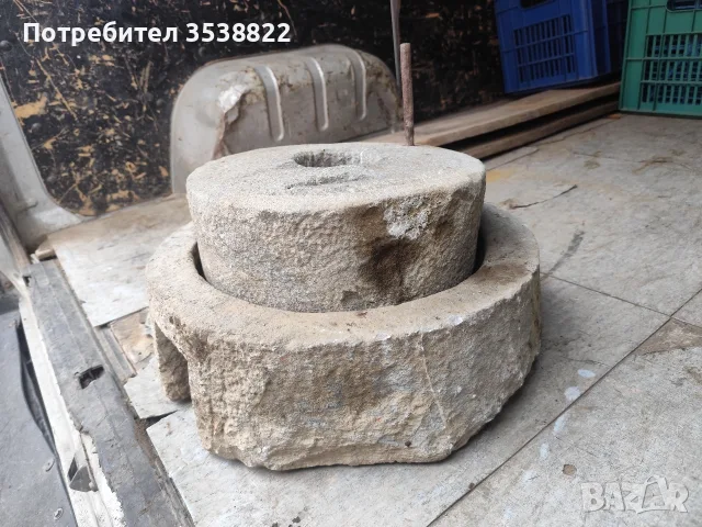 Камък хромел ръчна мелница , снимка 2 - Антикварни и старинни предмети - 56631875